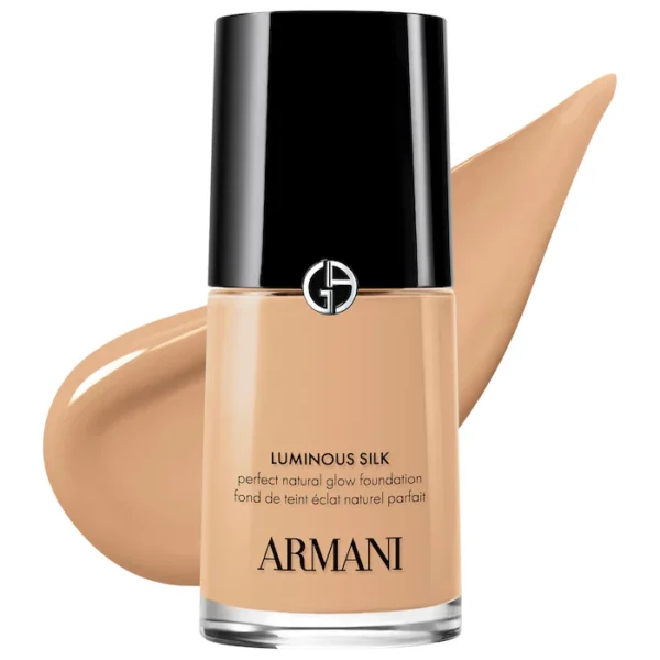 Armani Beauty  Luminous Silk Natural Glow Blurring Liquid Foundation with 24 Hour Wear
